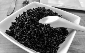 Cơm gạo lứt bao nhiêu calo