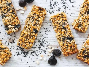 cách làm bánh gạo lứt mix hạt